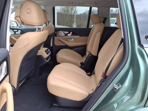 New 2026 Mercedes-Benz GLS 450 4MATIC image 12