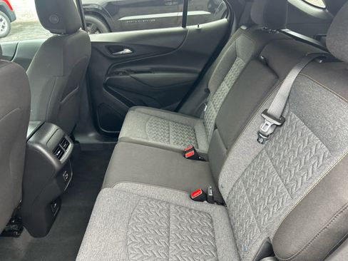 Used 2023 Chevrolet Equinox LT image 23