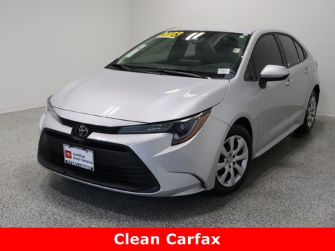 Certified 2023 Toyota Corolla LE image 2