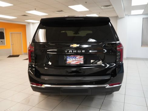Used 2025 Chevrolet Tahoe LS image 8