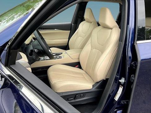 Certified 2023 INFINITI QX60 Sensory w/ Vision Package AWD/4WD image 20