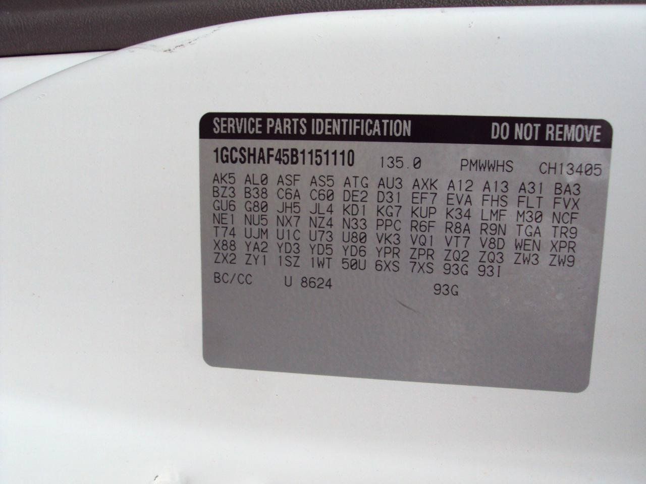 Used 2011 Chevrolet Express 1500 AWD image 14