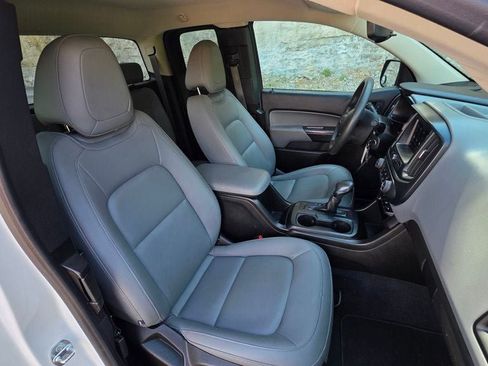 Used 2022 Chevrolet Colorado W/T w/ WT Convenience Package image 28