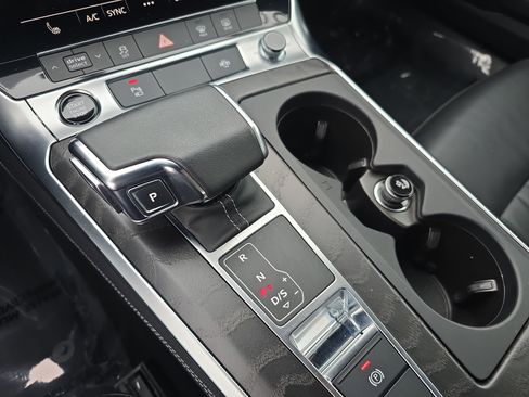 Used 2023 Audi A6 Premium Plus w/ Premium Plus Package image 22