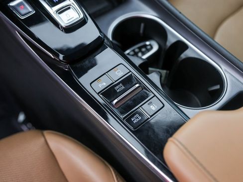 Used 2020 Hyundai Sonata Limited image 22