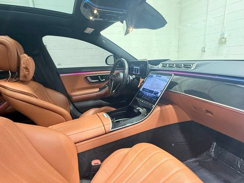 Used 2023 Mercedes-Benz S 580 4MATIC Sedan image 49