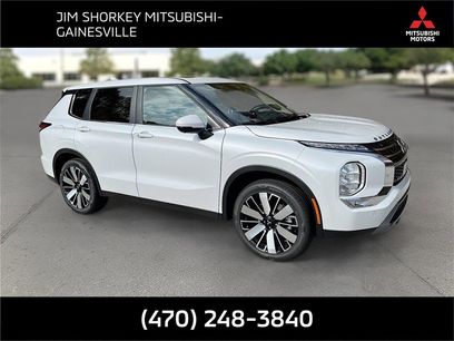 New 2025 Mitsubishi Outlander SE