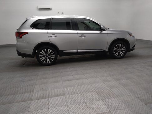 Used 2019 Mitsubishi Outlander SE FWD image 10