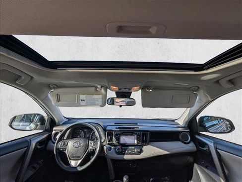 Used 2018 Toyota RAV4 XLE w/ Plus Extra Value Package image 17