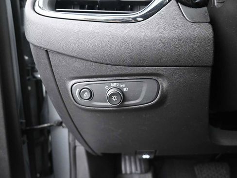 Used 2024 Chevrolet Equinox RS w/ LPO, Floor Liner Package AWD/4WD image 10
