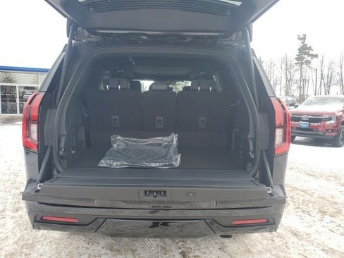 New 2025 Ford Expedition Platinum w/ Stealth Performance Package image 12