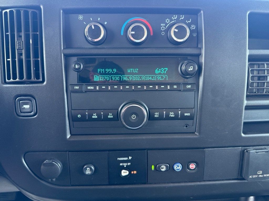 Used 2021 Chevrolet Express 3500 w/ Power Convenience Package RWD image 13