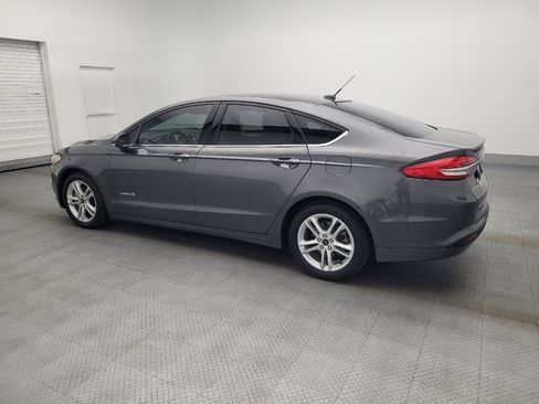 Used 2018 Ford Fusion S image 3