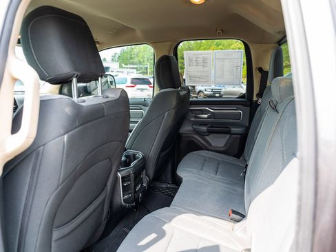 Used 2019 RAM 1500 Big Horn RWD image 16