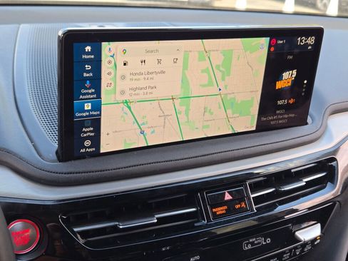 Used 2025 Acura MDX w/ Technology Package image 37