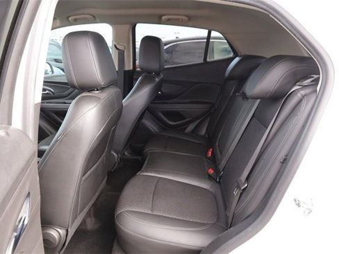 Used 2022 Buick Encore Preferred w/ Safety Package image 9