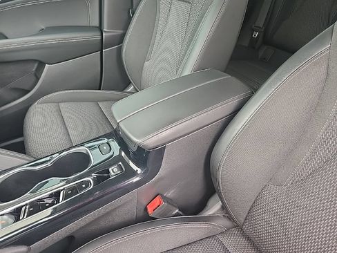 Used 2021 Buick Envision Preferred AWD/4WD image 29