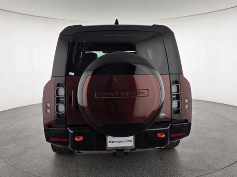 Certified 2023 Land Rover Defender 130 X AWD/4WD image 8