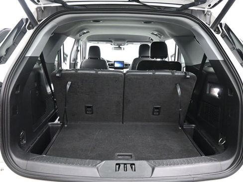 Certified 2021 Ford Explorer XLT image 22