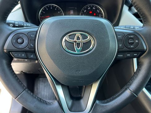 Used 2019 Toyota RAV4 XLE w/ Convenience Package AWD/4WD image 15