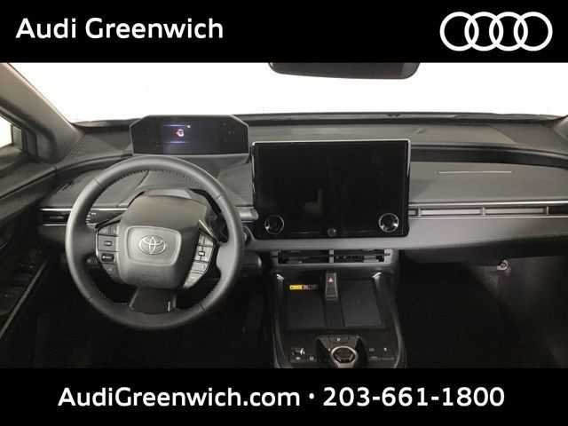 Used 2026 Toyota C-HR AWD/4WD image 14
