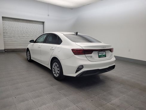 Used 2024 Kia Forte LX FWD image 5