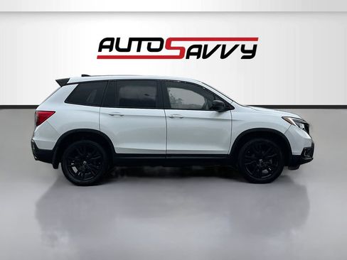 Used 2021 Honda Passport Sport image 8