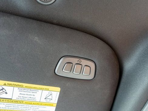 Used 2023 Ford F150 Lariat w/ Equipment Group 502A High image 38