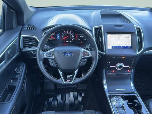 Used 2020 Ford Edge ST w/ Equipment Group 401A image 10