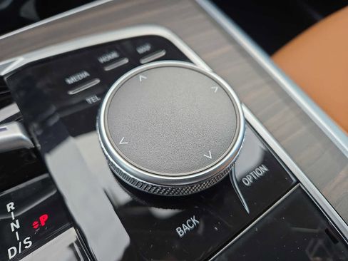 Used 2024 BMW X5 xDrive40i w/ Premium Package image 25