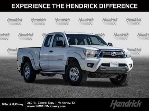 Used 2014 Toyota Tacoma PreRunner w/ SR5 Package image 1