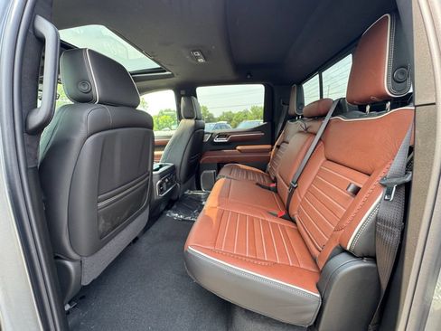 New 2026 GMC Sierra 1500 Denali Ultimate AWD/4WD image 19