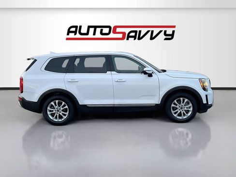 Used 2022 Kia Telluride LX image 8