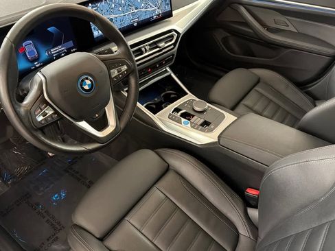 Used 2023 BMW i4 eDrive35 w/ Premium Package image 11