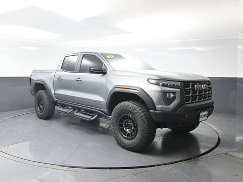 Used 2024 GMC Canyon AT4X w/ AT4X AEV Edition AWD/4WD image 6