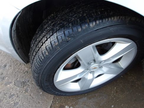 Used 2010 Chevrolet Malibu LS image 35