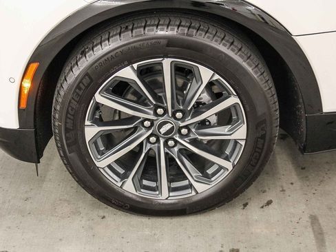 Used 2025 Cadillac Lyriq Sport image 9