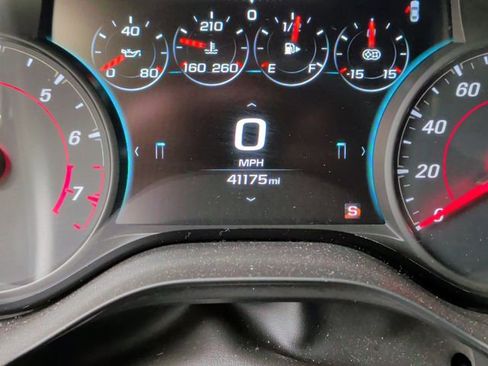 Used 2018 Chevrolet Camaro ZL1 RWD image 20
