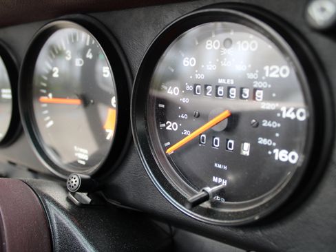 Used 1987 Porsche 911 Carrera image 20