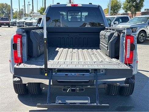 New 2025 Ford F350 Lariat w/ Lariat Ultimate Package image 18