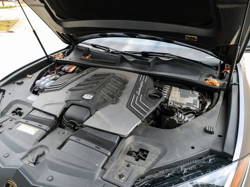 Used 2020 Lamborghini Urus image 53