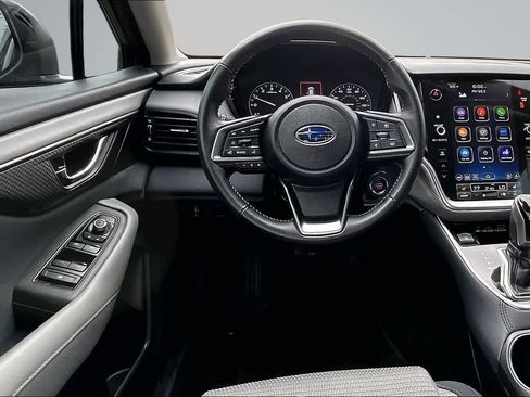 Used 2024 Subaru Outback Premium AWD/4WD image 15