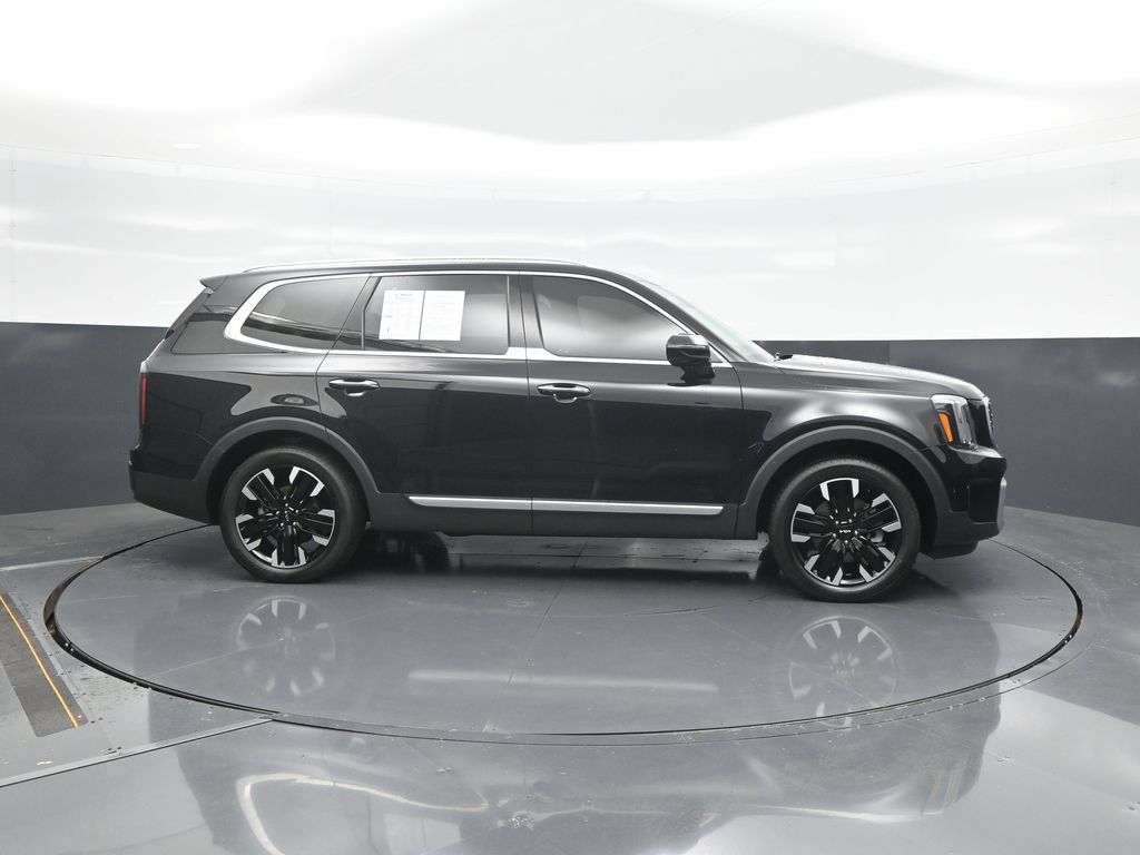 Used 2025 Kia Telluride SX w/ SX Captain's Chair Package AWD/4WD image 8