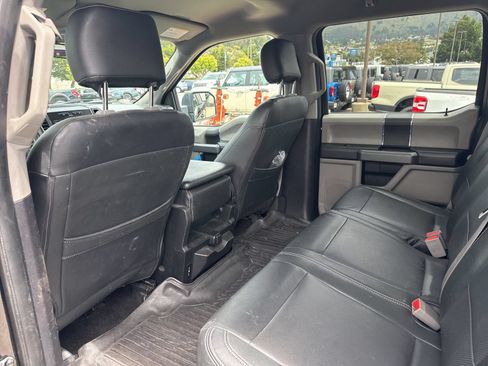 Used 2018 Ford F150 XLT AWD/4WD image 12