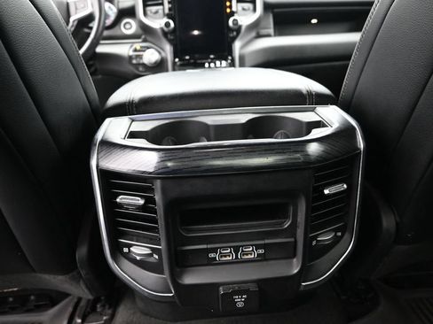Used 2023 RAM 1500 Laramie AWD/4WD image 18