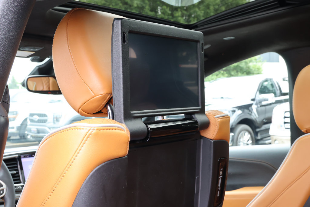 Used 2022 Chrysler Pacifica Pinnacle AWD/4WD image 40