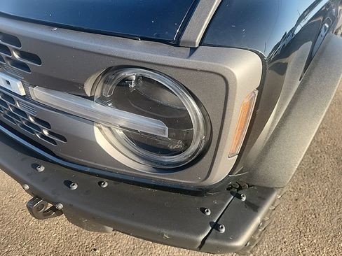 Used 2024 Ford Bronco Badlands AWD/4WD image 5