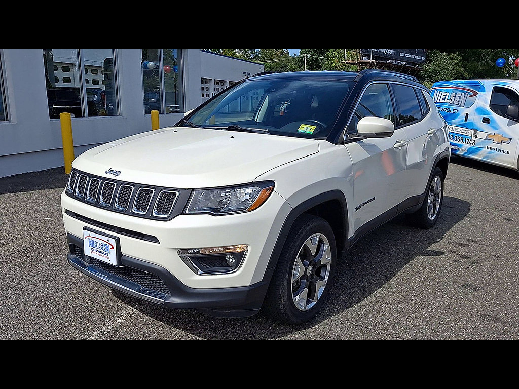 Used 2021 Jeep Compass Limited AWD/4WD image 4