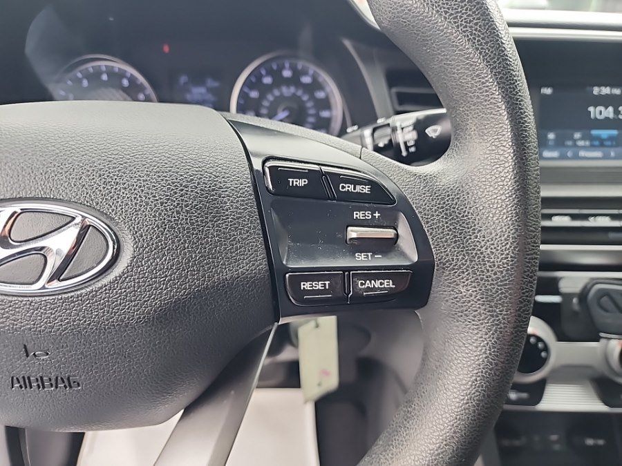Used 2019 Hyundai Elantra SE w/ Cargo Package FWD image 25