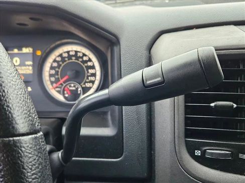 Used 2018 RAM 2500 Tradesman w/ Chrome Appearance Group image 11